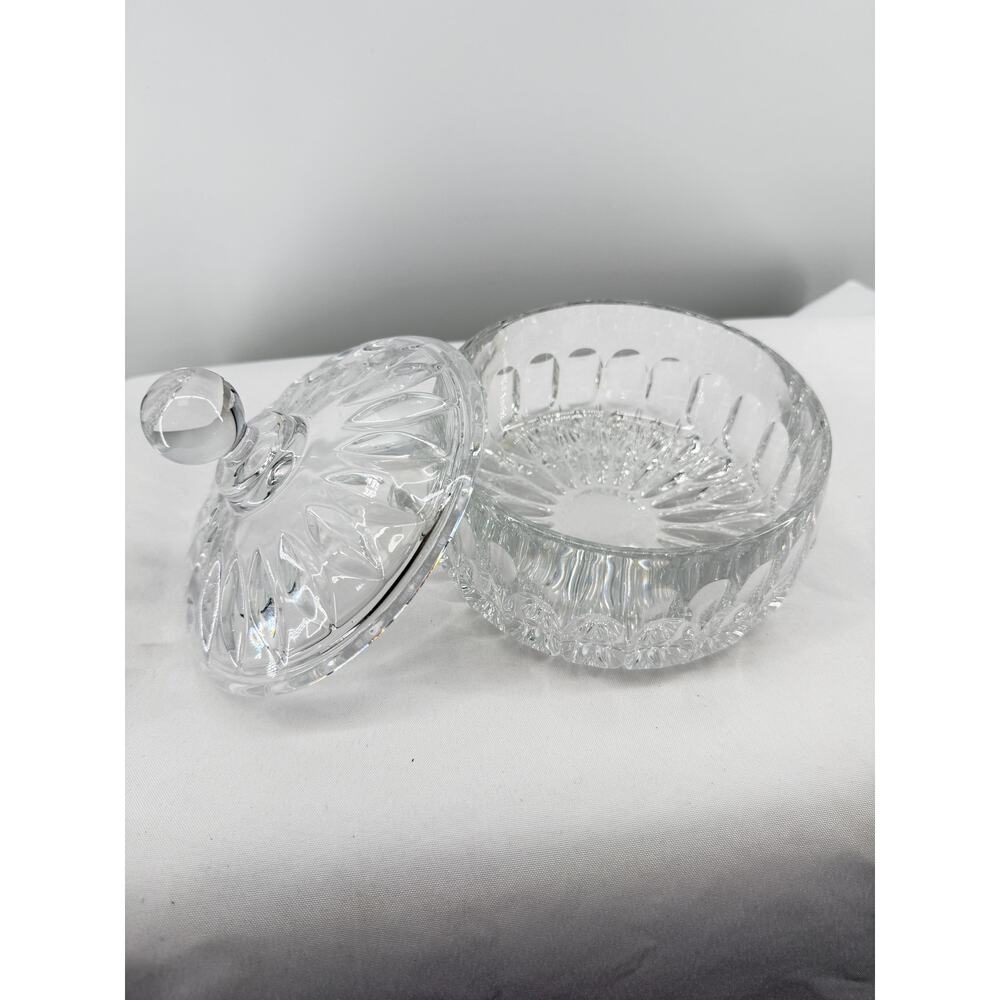 MCM Cut Crystal Vanity Storage Jar Lidded Candy Dish Covered Trinket Box 6 Inch - Picture 2 of 3